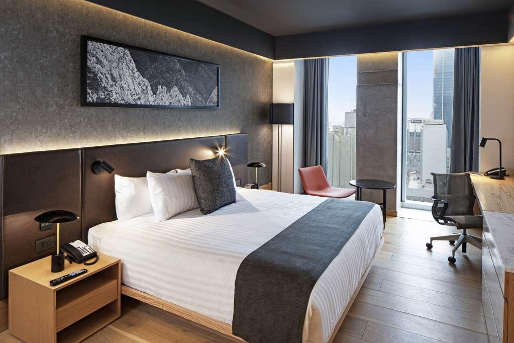 Galeria Plaza Monterrey Hotel Room photo Deluxe Room