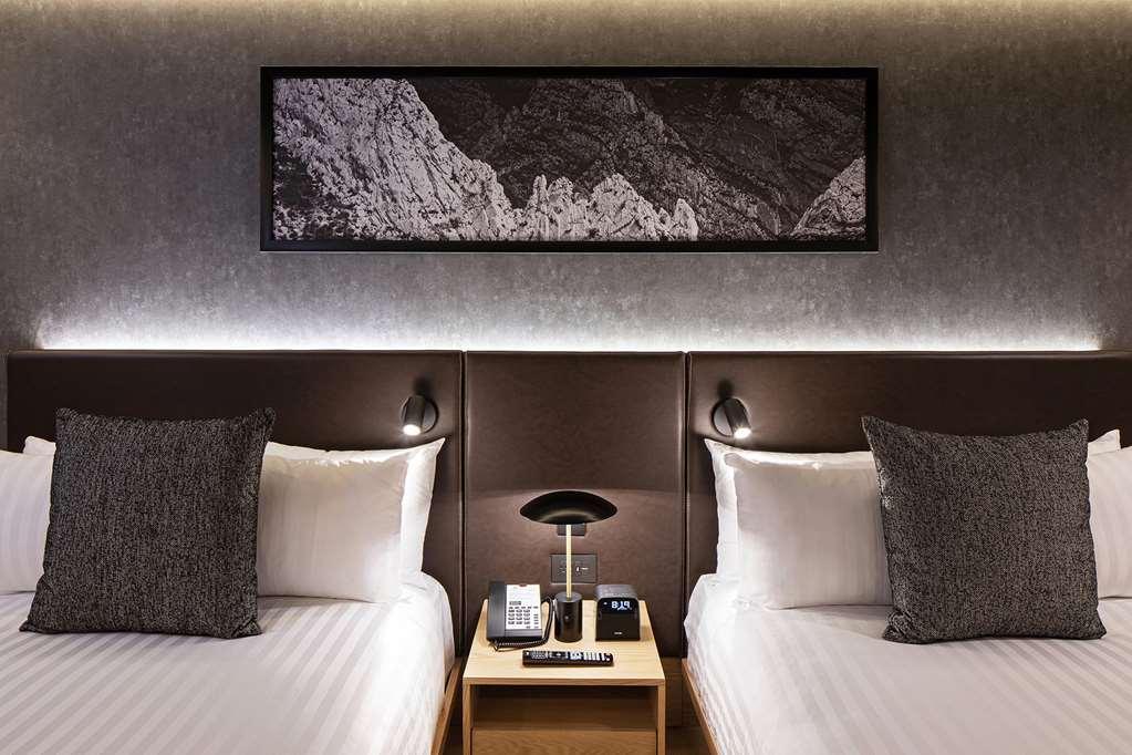 Galeria Plaza Monterrey Hotel Room photo Deluxe Room