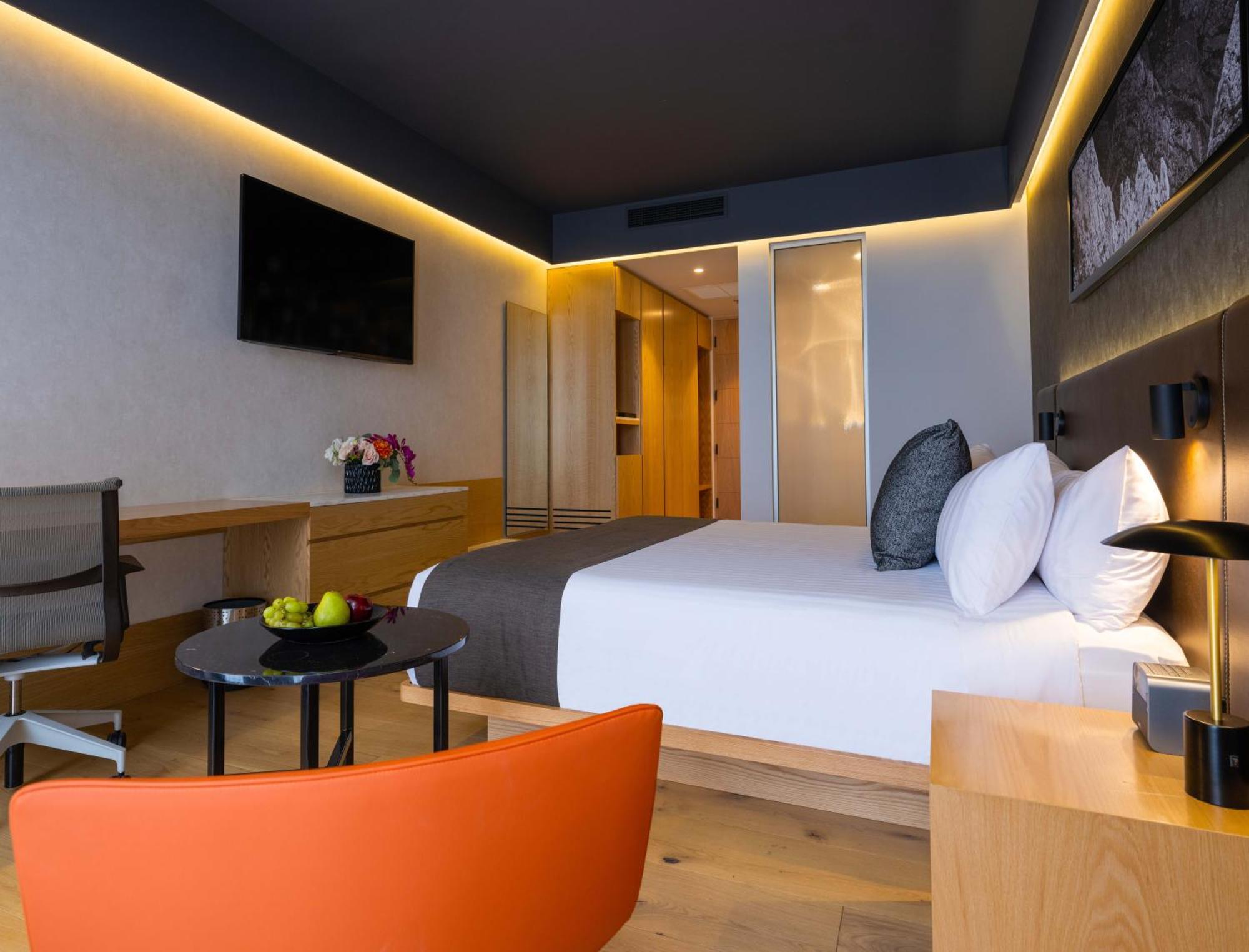 Galeria Plaza Monterrey Hotel Exterior photo Deluxe room