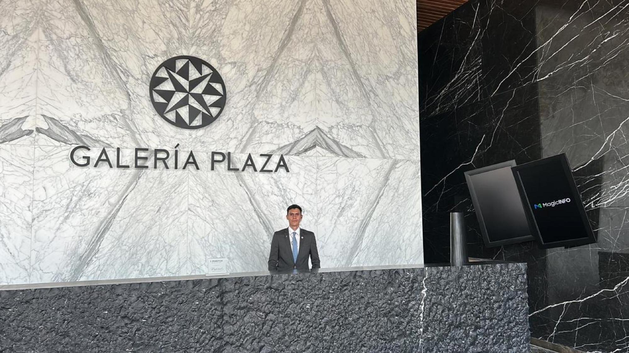 Galeria Plaza Monterrey Hotel Exterior photo Entrance
